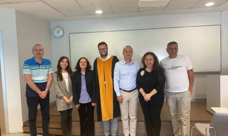 Dr. Emir Hambo Medya ve İletişim Alanında Doktora Derecesi Aldı