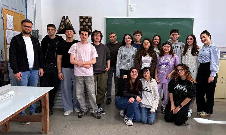 VACD Represents IUS in Creative Erasmus+ Exchange at ESDIR in Spain